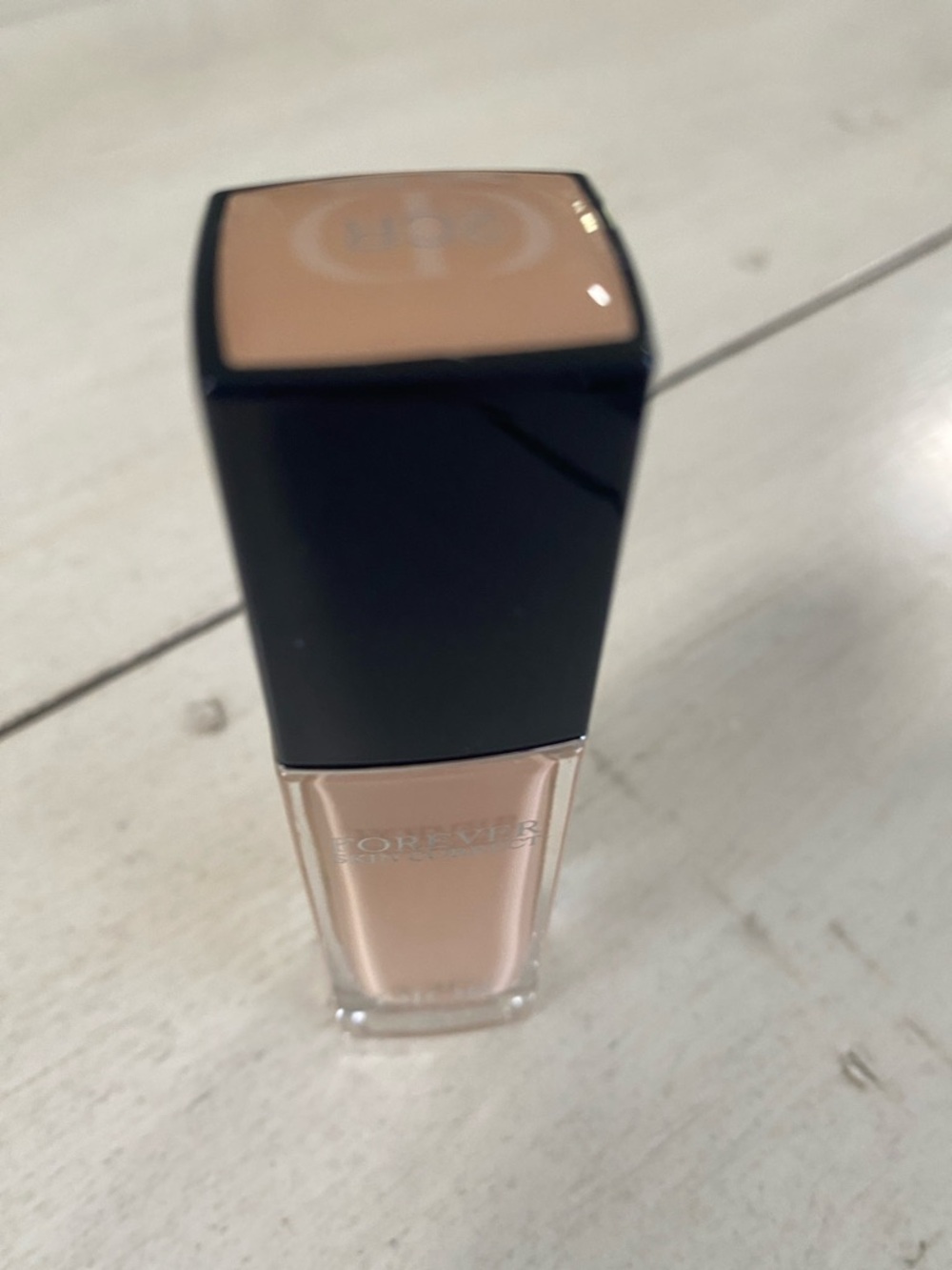 Christian Dior Forever Skin Correct Concealer in 2 CR shade